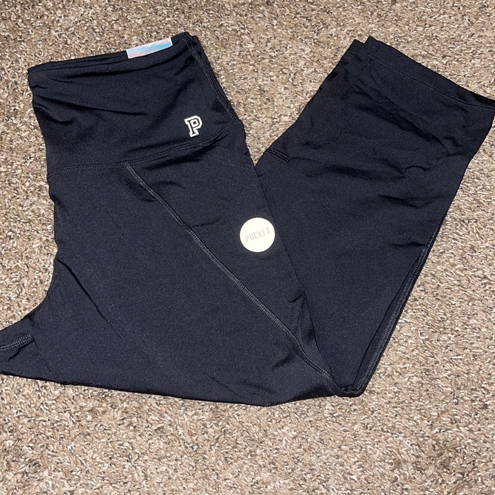 victoria’s secret pink crop leggings